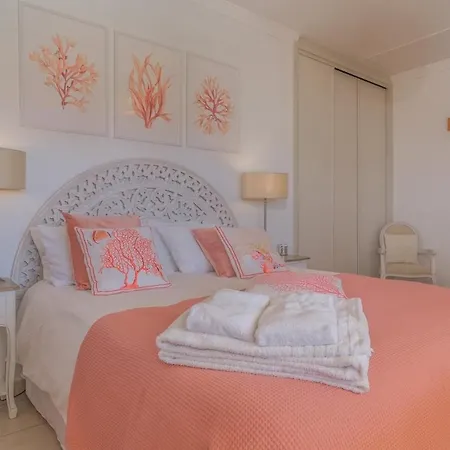 The Luz House Da Luz Portugal 别墅